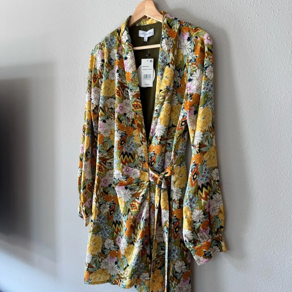 Wildflower Wrap Dress - Picture 4 of 6